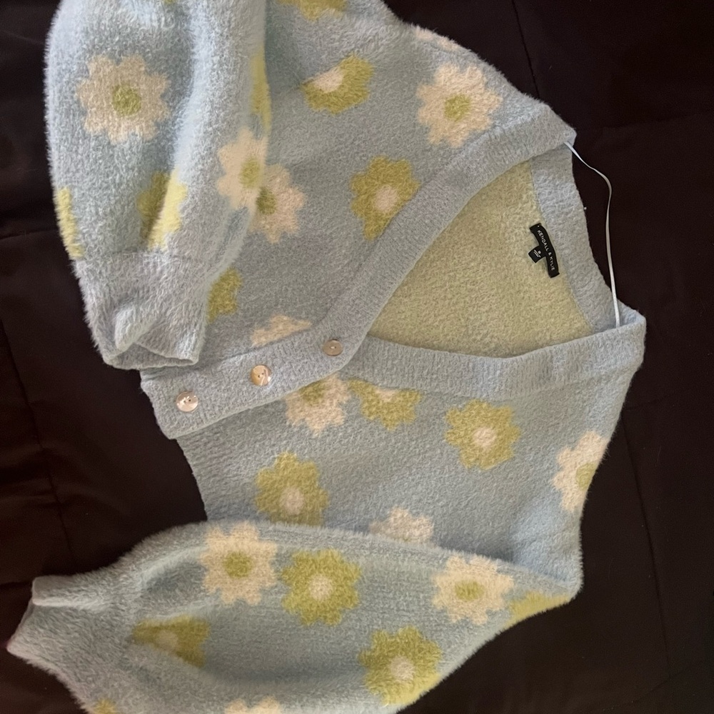 Floral Patterned Sweater - image 2